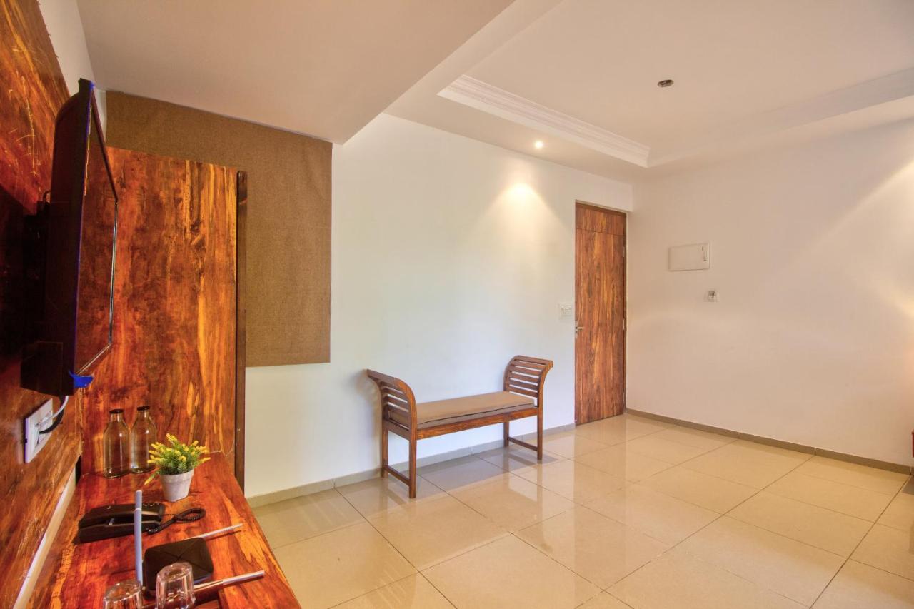 Goa Stay Hotel Калангут Экстерьер фото
