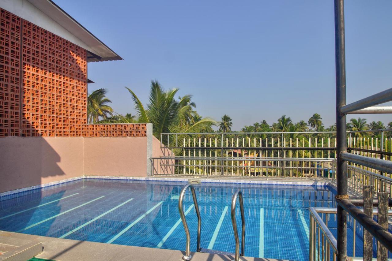 Goa Stay Hotel Калангут Экстерьер фото